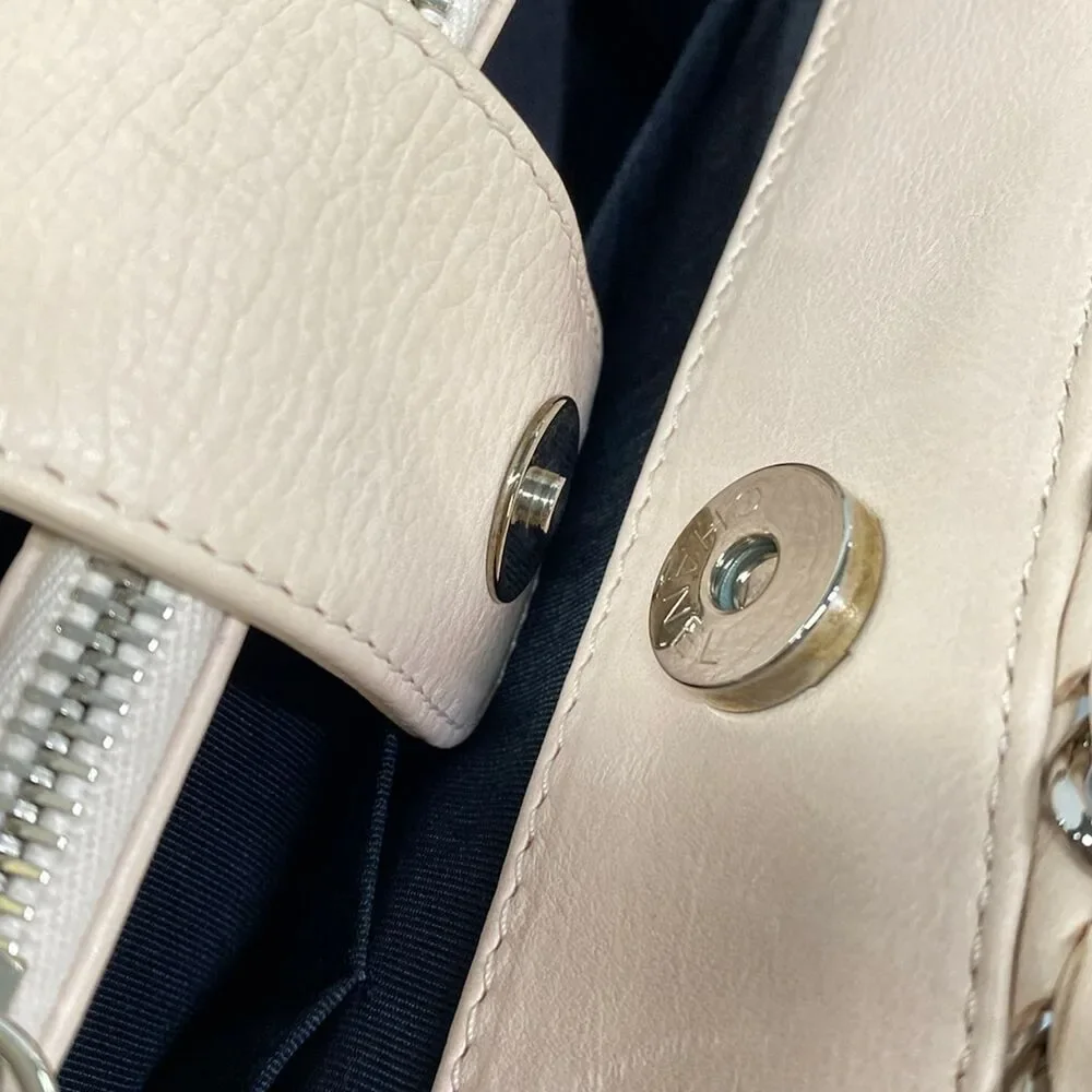 Chanel Chain Me Shoulder Bag A50494